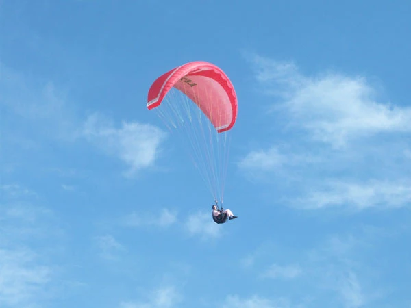 elena-kostova-paraplaner2 elena-kostova-paraplaner2