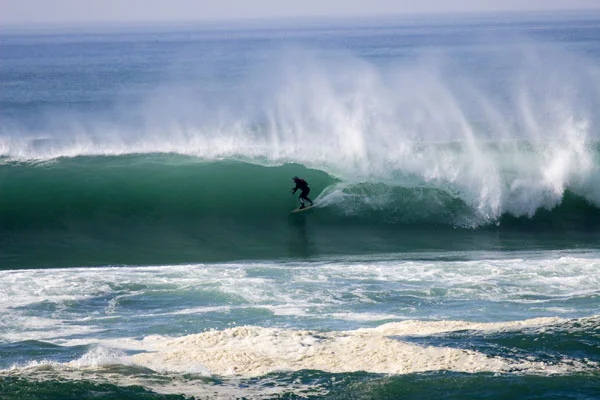 Monster-Waves Monster-Waves