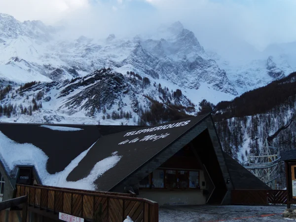 telepheriques de la Meije telepheriques de la Meije