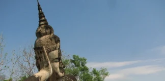 Лаос: назад във времето