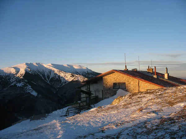 хижа ЕХО хижа ЕХО