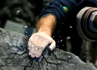 Boulder Crushing Competition