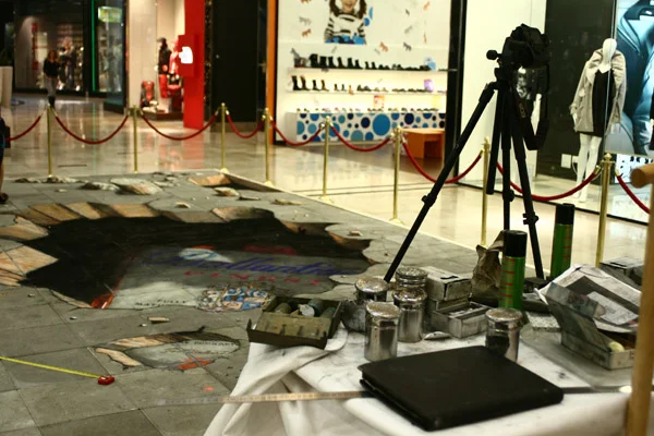 Джулиан Бийвър в България Джулиан Бийвър в България