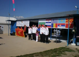 Открито държавно първенство по парашутизъм 46то ОТКРИТО ДЪРЖАВНО ПЪРВЕНСТВО ПО ПАРАШУТИЗЪМ И ОТКРИТ ШАМПИОНАТ НА ЮГОИЗТОЧНА ЕВРОПА ЦЕЛНО КАЦАНЕ - Монтана 2011