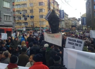 Протести срещу шистовия газ в цялата страна