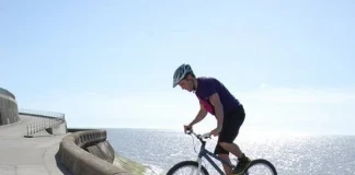 DARE2b Bike Trial шоу