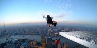 Base jumping