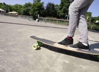 Лонгборд „on stage“ по улиците на Хамбург – видео Simon Arsenidis