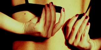 Сутиен с парашутен механизъм