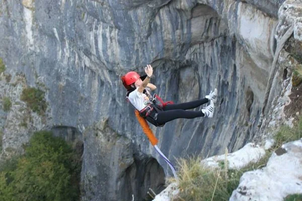 Бънджи скокове в Проходна, Карлуково