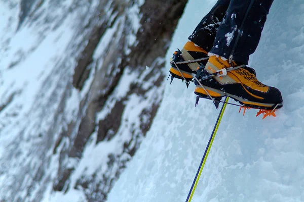 Лекция и курс по ледено катерене