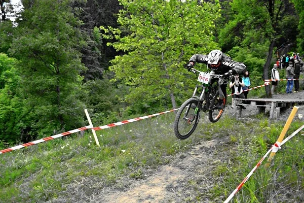 Фотограф: Ja Kiff Милан Димов - фрирайд байкърът от "Quarry"