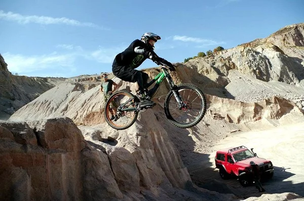 Bearfrost production Милан Димов - фрирайд байкърът от "Quarry"