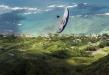 Акробатичният парапланерист Весо Овчаров около света Стефан Илиев