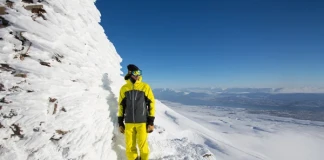 Арсенал от топли дрехи на Marmot в Спотчето Есенно-зимен арсенал от топли дрехи в Спотчето