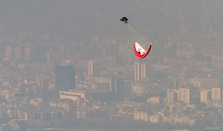 Снимка на седмицата - Весо Овчаров над София