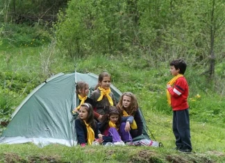 Приключенско училище по планинарство