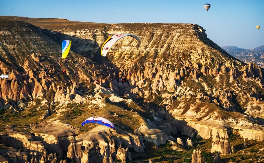 Весо Овчаров с нов световен рекорд! - Петар Лончар, Онджей Прохазка - Кападокия. Снимка: Predrag Vuckovic/Red Bull Content Pool