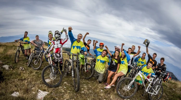 Клуб VIVO Петрич Клуб VIVO, Петрич; Фотография Георги Даскалов