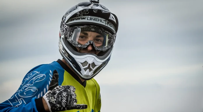 Теодор Мавродиев и Конгур Air DH в Петрич Теодор Мавродиев, клуб VIVO, Петрич; Фотография Георги Даскалов