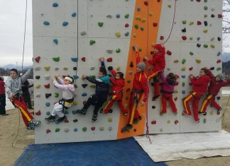 Нова стена за катерене в Казанлък Стена за катерене, Казанлък