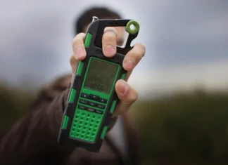 Соларно устройство за спешни случаи