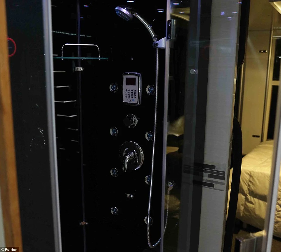 Най-луксозният кемпер