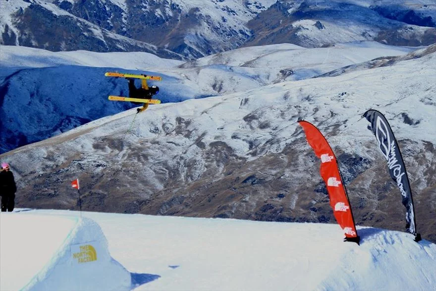 Ник Стивънс