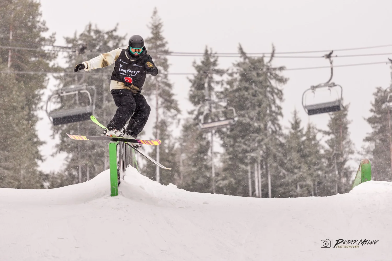 Ник Стивънс