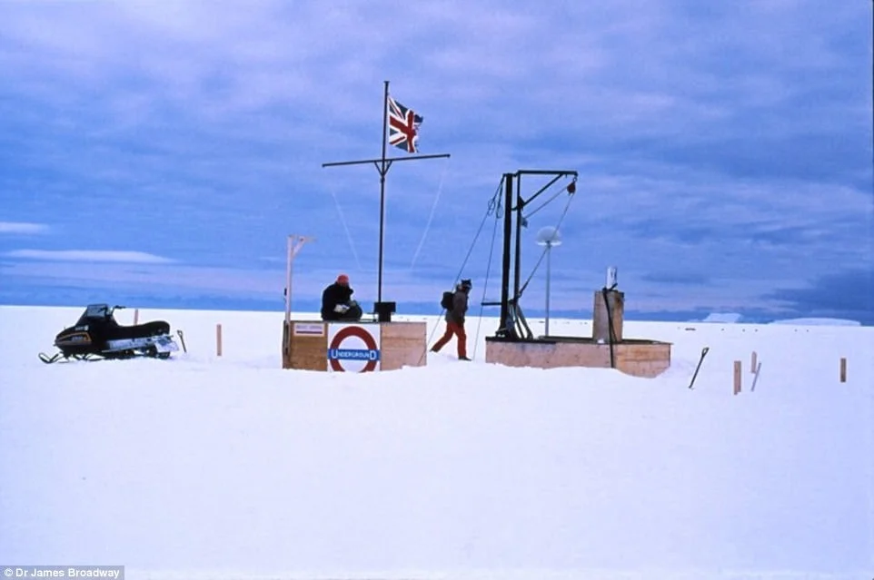 Живот при -49C и под 18 метра сняг