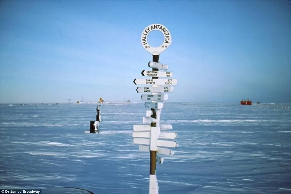 Живот при -49C и под 18 метра сняг