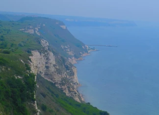 Небе-море, море-небе