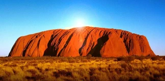 Улуру
