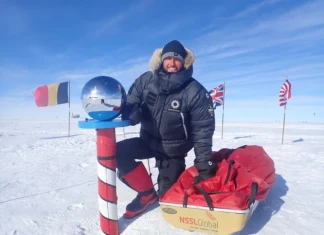 Скот Сиърс – най-младият човек, който стига соло до Южния полюс Скот Сиърс