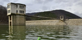 Зимно разузнаване с каяк на язовир “Бебреш” С каяк в язовир "Бебреш"