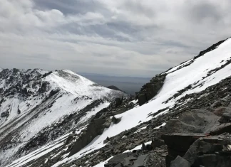 Никога неизкачвани върхове: Саур Жотас Саур Жотас