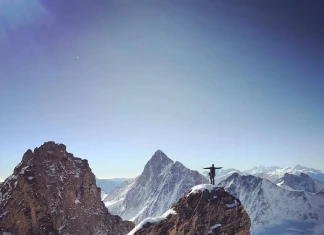 Лив Сансоз и екстремният живот на ръба Лив Сансоз