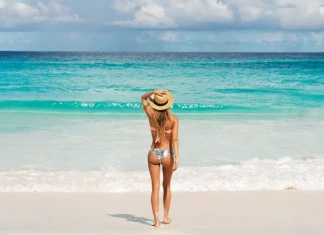 Солени морски вълни и незабравими летни дни Roxy