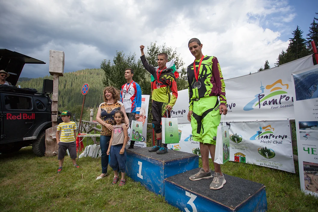 Национален шампионат по спускане