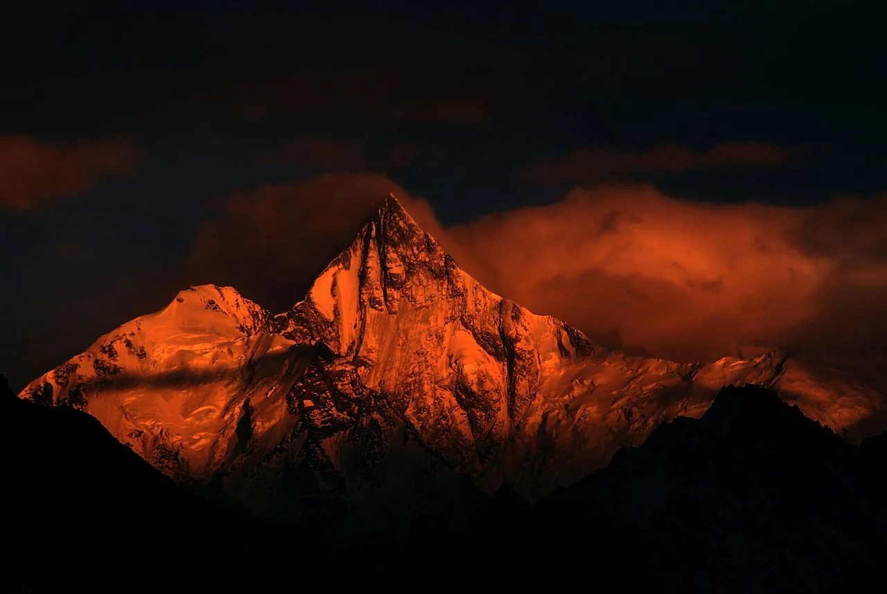 Лупгхар Сар