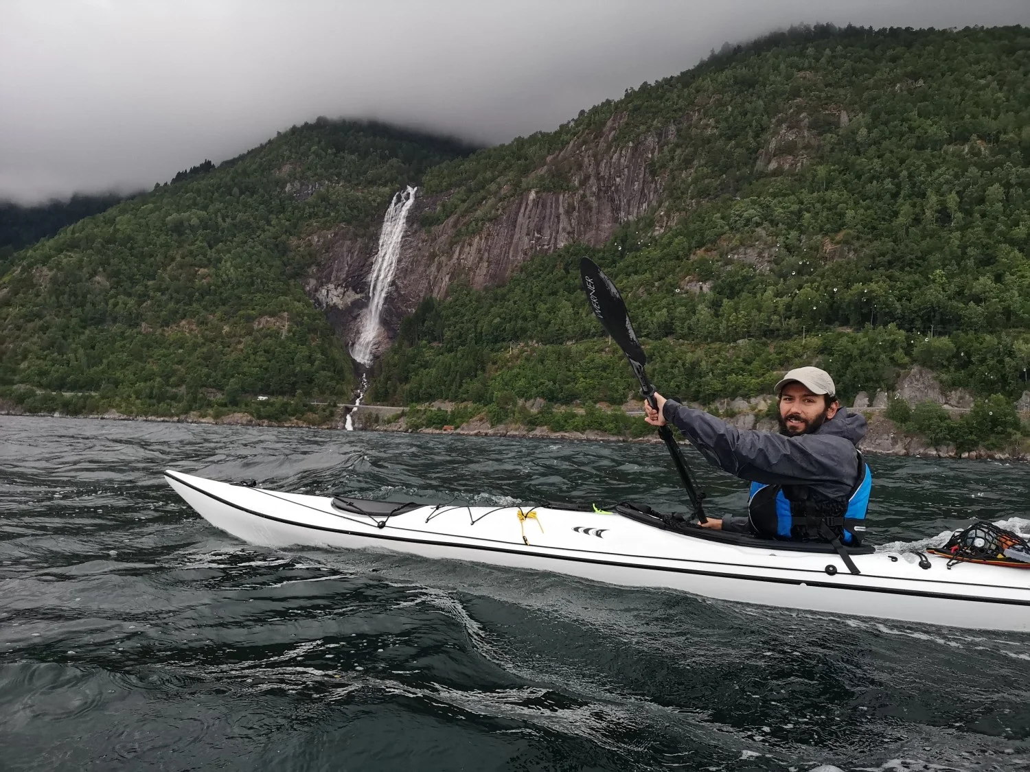 С каяк през най дългия фиорд в Европа