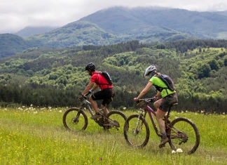 Кал, слънце и много усмивки в петото издание на БАЙКанджии