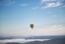 Hot air balloon