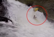 Видео: Каяк се разлита на части при спускане в бързи води