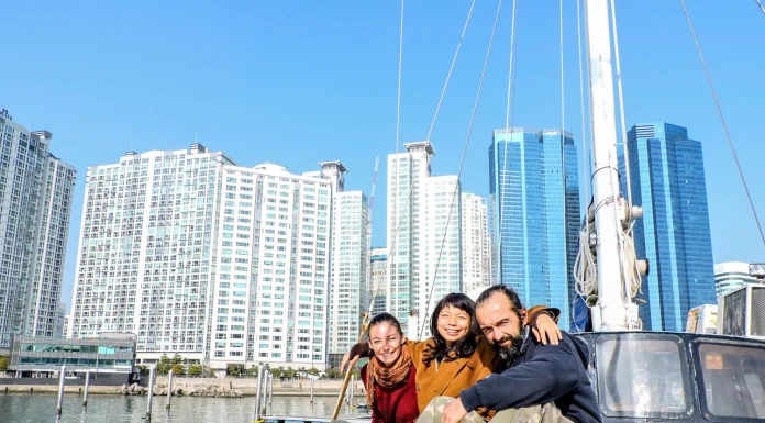 Маги, Цветин и „Вълшебния керван“: В неизвестността се крие единствената възможна сигурност – тази на свободния дух