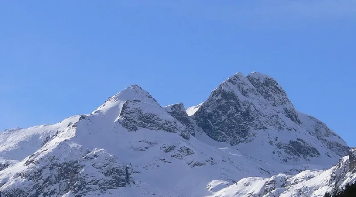 Алпинистът-ветеран Георги Топалов – за уроците на планината 800px-Malyovitsa-winter-ifb