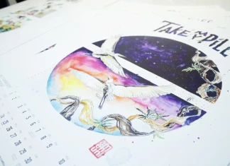 Артистичните календари на 2022: „ТAKE MY PILL“ от Аменун Женева