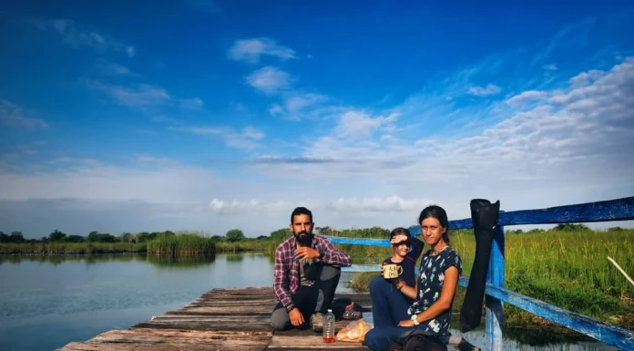 Вярвай, обичай и пътувай: По целия свят с велосипеди и детска рикша