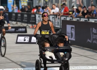 Нов световен рекорд в маратона с двойна бебешка количка: 3:20:58 Тифани Тайм