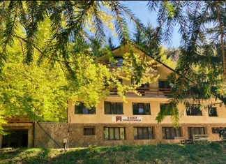 Хижа "Пробойница"